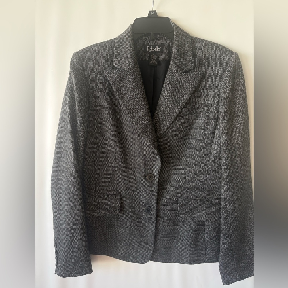 Rafaella Women's go to blazer Gray timeless capsule piece .Size 8